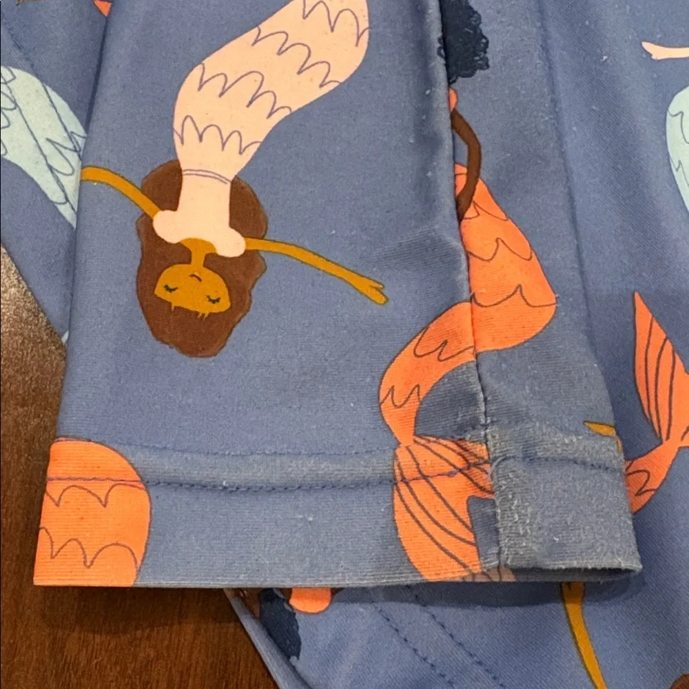 Two Carter’s Rash Guards - Picture 5 of 9